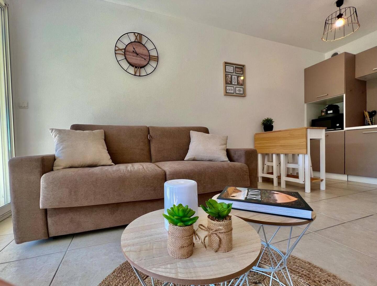 Quiet Studio Swimming Pool Roquebrune Exteriör bild