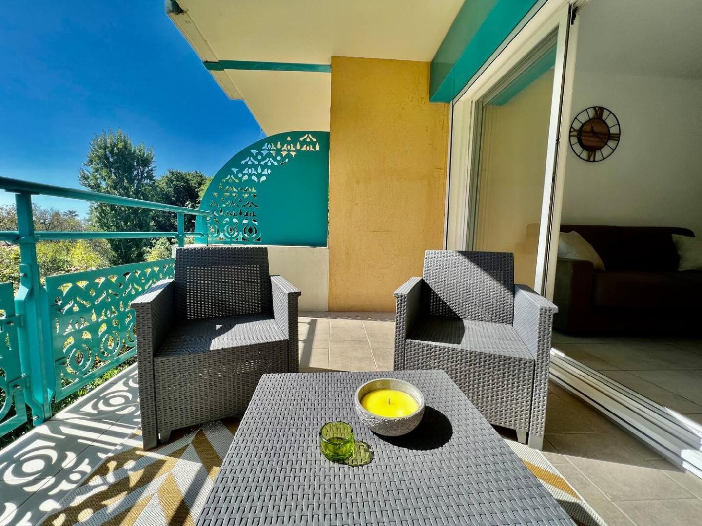 Quiet Studio Swimming Pool Roquebrune Exteriör bild